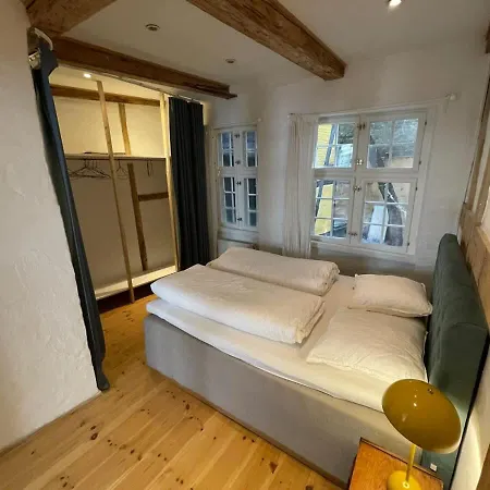 Center Gem Apartment